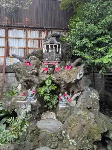 飛木稲荷神社の末社・摂社