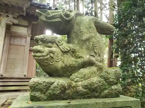 出雲神社の狛犬