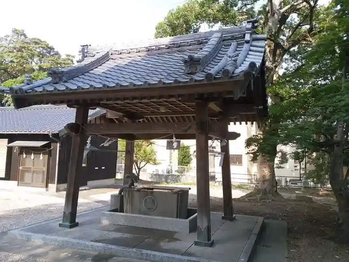 八幡宮(長瀬八幡宮)の手水舎