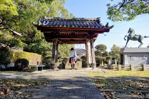 八柱社の手水舎