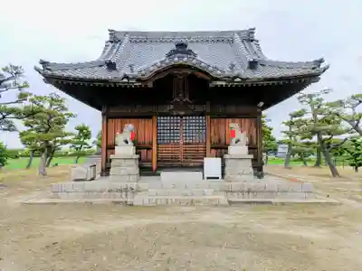 新政成神社の本殿・本堂
