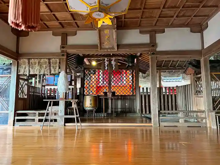 猪田神社の本殿・本堂