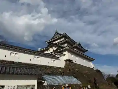 和歌山縣護國神社の{uncategorized: "未分類", other: "その他", undefined: "問題あり", building: "その他建物", grave: "お墓", sacred_gate: "鳥居", guardian: "狛犬", statue: "像", buddha: "仏像", history: "歴史", nature: "自然", garden: "庭園", animal: "動物", pagoda: "塔", temizu: "手水舎", mountain_gate: "山門・神門", sanctuary: "本殿・本堂", subordinate: "末社・摂社", art: "芸術", scenery: "景色", jizo: "地蔵", ema: "絵馬", goshuin: "御朱印", omikuji: "おみくじ", items: "授与品その他", amulet: "お守り", goshuincho: "御朱印帳", eats: "食事", festival: "お祭り", votive_dance: "神楽", shichigosan: "七五三参", wedding: "結婚式", experience: "体験その他", initially: "初詣", around: "周辺", anti_infection: "感染症対策"}