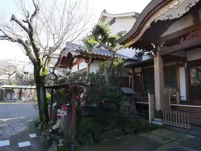 玉鳳寺の本殿・本堂