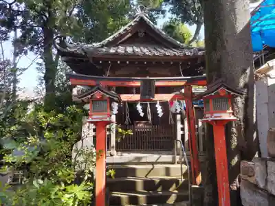 馬橋稲荷神社の末社・摂社