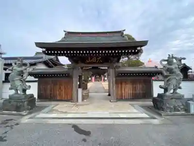 金蓮院の山門・神門