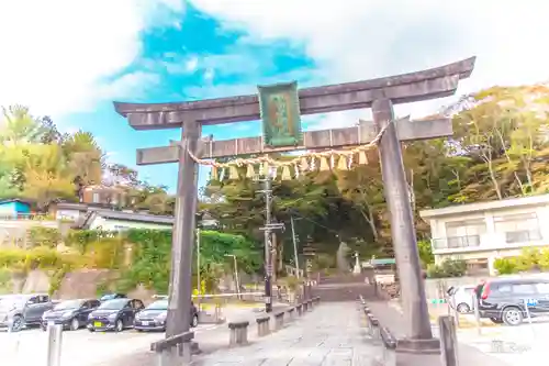 志波彦神社・鹽竈神社の鳥居