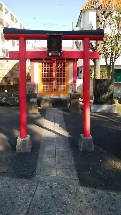 大島八幡神社の末社・摂社