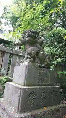 忍　諏訪神社・東照宮　の狛犬