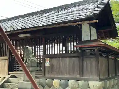 十二柱社（多気中町）の本殿・本堂