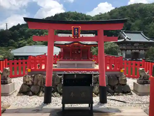 勝尾寺の末社・摂社