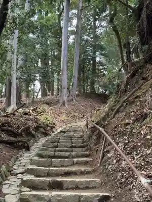 鞍馬寺の{uncategorized: "未分類", other: "その他", undefined: "問題あり", building: "その他建物", grave: "お墓", sacred_gate: "鳥居", guardian: "狛犬", statue: "像", buddha: "仏像", history: "歴史", nature: "自然", garden: "庭園", animal: "動物", pagoda: "塔", temizu: "手水舎", mountain_gate: "山門・神門", sanctuary: "本殿・本堂", subordinate: "末社・摂社", art: "芸術", scenery: "景色", jizo: "地蔵", ema: "絵馬", goshuin: "御朱印", omikuji: "おみくじ", items: "授与品その他", amulet: "お守り", goshuincho: "御朱印帳", eats: "食事", festival: "お祭り", votive_dance: "神楽", shichigosan: "七五三参", wedding: "結婚式", experience: "体験その他", initially: "初詣", around: "周辺", anti_infection: "感染症対策"}