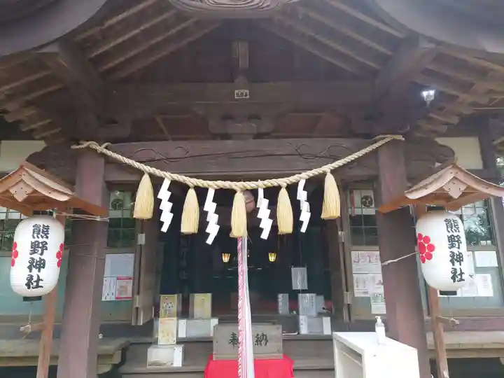 成田熊野神社の本殿・本堂