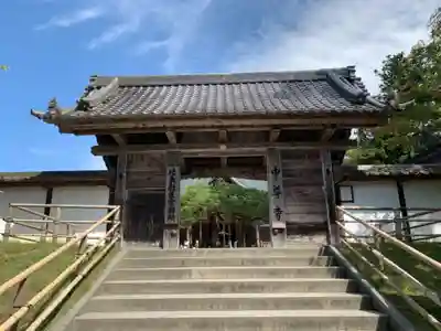 中尊寺の山門・神門