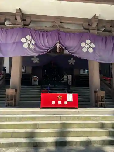 日石寺の本殿・本堂