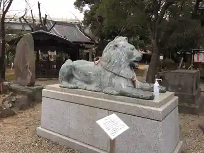 三囲神社の狛犬