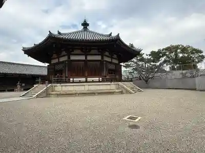 法隆寺 夢殿の{uncategorized: "未分類", other: "その他", undefined: "問題あり", building: "その他建物", grave: "お墓", sacred_gate: "鳥居", guardian: "狛犬", statue: "像", buddha: "仏像", history: "歴史", nature: "自然", garden: "庭園", animal: "動物", pagoda: "塔", temizu: "手水舎", mountain_gate: "山門・神門", sanctuary: "本殿・本堂", subordinate: "末社・摂社", art: "芸術", scenery: "景色", jizo: "地蔵", ema: "絵馬", goshuin: "御朱印", omikuji: "おみくじ", items: "授与品その他", amulet: "お守り", goshuincho: "御朱印帳", eats: "食事", festival: "お祭り", votive_dance: "神楽", shichigosan: "七五三参", wedding: "結婚式", experience: "体験その他", initially: "初詣", around: "周辺", anti_infection: "感染症対策"}