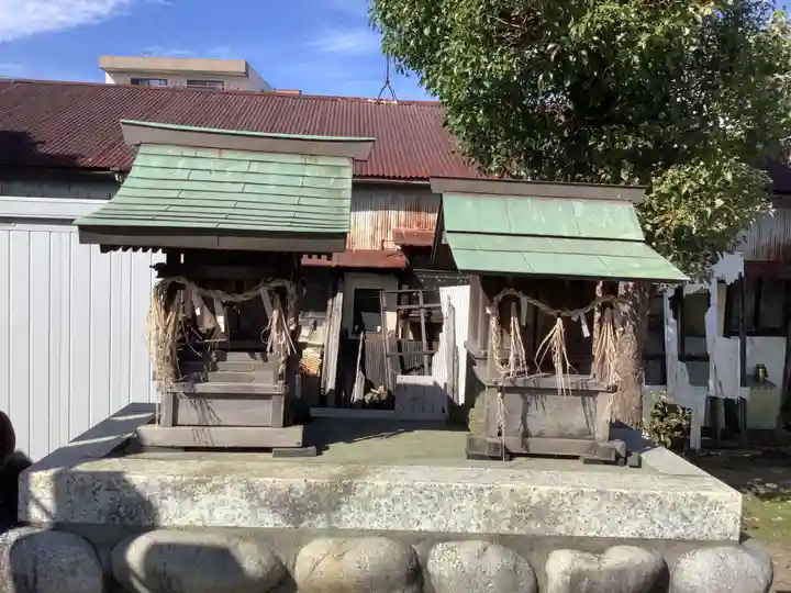 江上社の末社・摂社