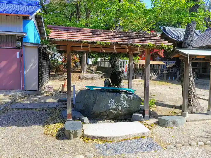 星大明社の手水舎
