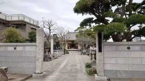 愛染院の山門・神門