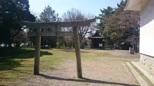 鶴林寺の鳥居