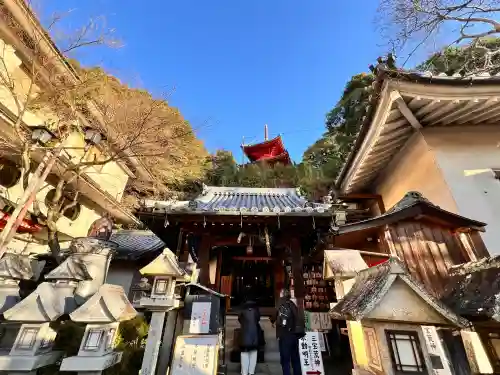 朝護孫子寺の{uncategorized: "未分類", other: "その他", undefined: "問題あり", building: "その他建物", grave: "お墓", sacred_gate: "鳥居", guardian: "狛犬", statue: "像", buddha: "仏像", history: "歴史", nature: "自然", garden: "庭園", animal: "動物", pagoda: "塔", temizu: "手水舎", mountain_gate: "山門・神門", sanctuary: "本殿・本堂", subordinate: "末社・摂社", art: "芸術", scenery: "景色", jizo: "地蔵", ema: "絵馬", goshuin: "御朱印", omikuji: "おみくじ", items: "授与品その他", amulet: "お守り", goshuincho: "御朱印帳", eats: "食事", festival: "お祭り", votive_dance: "神楽", shichigosan: "七五三参", wedding: "結婚式", experience: "体験その他", initially: "初詣", around: "周辺", anti_infection: "感染症対策"}