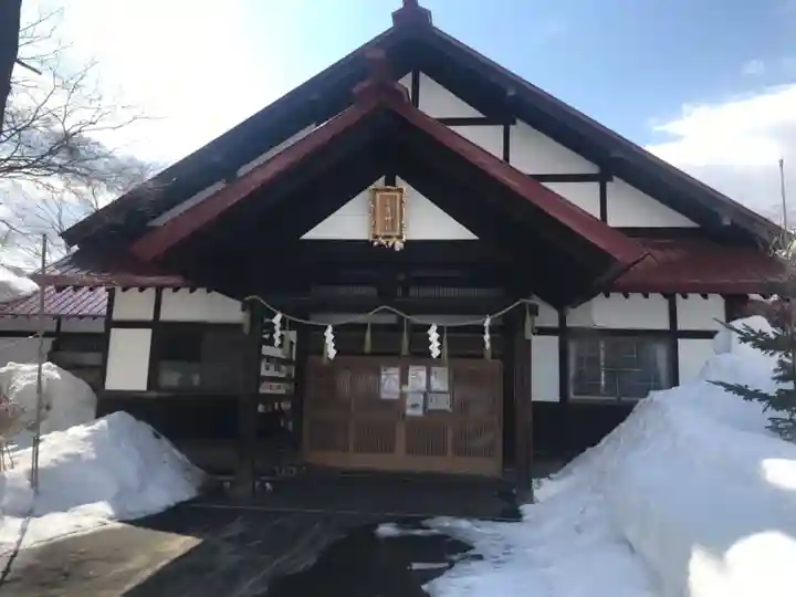 多賀神社の本殿・本堂