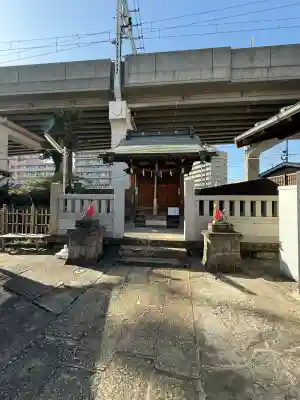 青雲稲荷神社の{uncategorized: "未分類", other: "その他", undefined: "問題あり", building: "その他建物", grave: "お墓", sacred_gate: "鳥居", guardian: "狛犬", statue: "像", buddha: "仏像", history: "歴史", nature: "自然", garden: "庭園", animal: "動物", pagoda: "塔", temizu: "手水舎", mountain_gate: "山門・神門", sanctuary: "本殿・本堂", subordinate: "末社・摂社", art: "芸術", scenery: "景色", jizo: "地蔵", ema: "絵馬", goshuin: "御朱印", omikuji: "おみくじ", items: "授与品その他", amulet: "お守り", goshuincho: "御朱印帳", eats: "食事", festival: "お祭り", votive_dance: "神楽", shichigosan: "七五三参", wedding: "結婚式", experience: "体験その他", initially: "初詣", around: "周辺", anti_infection: "感染症対策"}