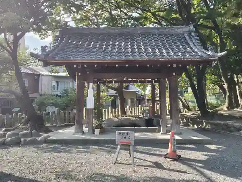 川原神社の手水舎