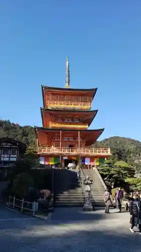 青岸渡寺の塔