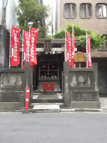 太郎稲荷神社の鳥居