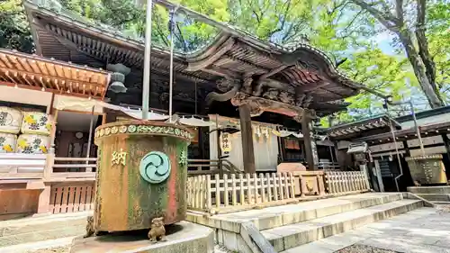 調神社の本殿