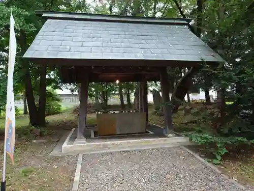 東川神社の手水舎