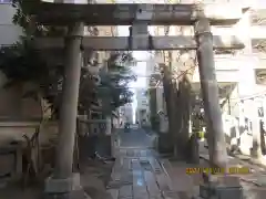 小野照崎神社の鳥居