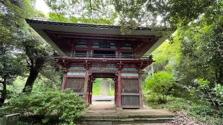 清滝寺の山門・神門