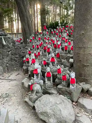 豊川進雄神社の狛犬