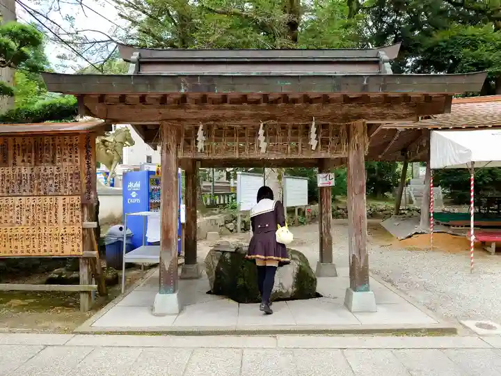 飯盛神社の手水舎