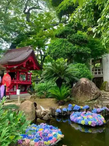 楽法寺（雨引観音）の{uncategorized: "未分類", other: "その他", undefined: "問題あり", building: "その他建物", grave: "お墓", sacred_gate: "鳥居", guardian: "狛犬", statue: "像", buddha: "仏像", history: "歴史", nature: "自然", garden: "庭園", animal: "動物", pagoda: "塔", temizu: "手水舎", mountain_gate: "山門・神門", sanctuary: "本殿・本堂", subordinate: "末社・摂社", art: "芸術", scenery: "景色", jizo: "地蔵", ema: "絵馬", goshuin: "御朱印", omikuji: "おみくじ", items: "授与品その他", amulet: "お守り", goshuincho: "御朱印帳", eats: "食事", festival: "お祭り", votive_dance: "神楽", shichigosan: "七五三参", wedding: "結婚式", experience: "体験その他", initially: "初詣", around: "周辺", anti_infection: "感染症対策"}