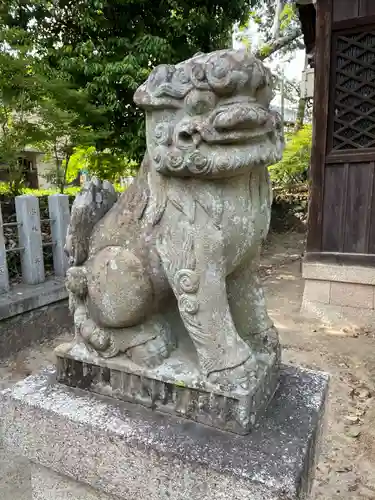 角宮神社の狛犬