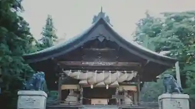 諏訪大社下社秋宮の本殿・本堂