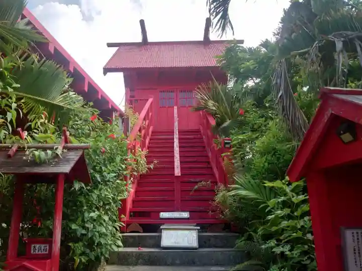 石垣宝来宝来神社(沖縄県)