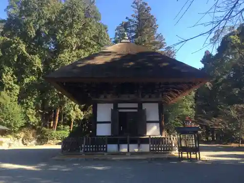 観心寺の本殿