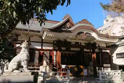 鳥越神社の本殿・本堂