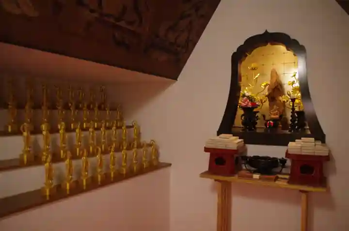 観音寺の本殿・本堂