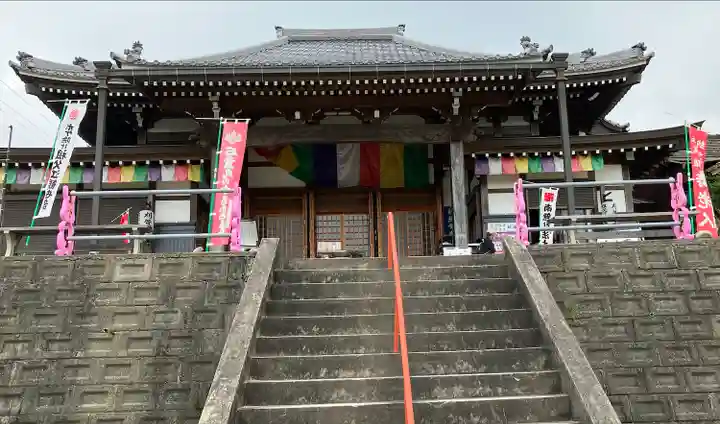 刈萱堂の本殿・本堂