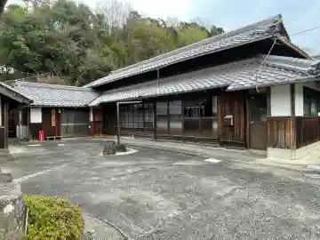 安楽寺の{uncategorized: "未分類", other: "その他", undefined: "問題あり", building: "その他建物", grave: "お墓", sacred_gate: "鳥居", guardian: "狛犬", statue: "像", buddha: "仏像", history: "歴史", nature: "自然", garden: "庭園", animal: "動物", pagoda: "塔", temizu: "手水舎", mountain_gate: "山門・神門", sanctuary: "本殿・本堂", subordinate: "末社・摂社", art: "芸術", scenery: "景色", jizo: "地蔵", ema: "絵馬", goshuin: "御朱印", omikuji: "おみくじ", items: "授与品その他", amulet: "お守り", goshuincho: "御朱印帳", eats: "食事", festival: "お祭り", votive_dance: "神楽", shichigosan: "七五三参", wedding: "結婚式", experience: "体験その他", initially: "初詣", around: "周辺", anti_infection: "感染症対策"}