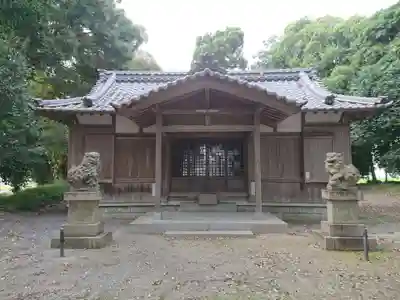 川神社の本殿・本堂