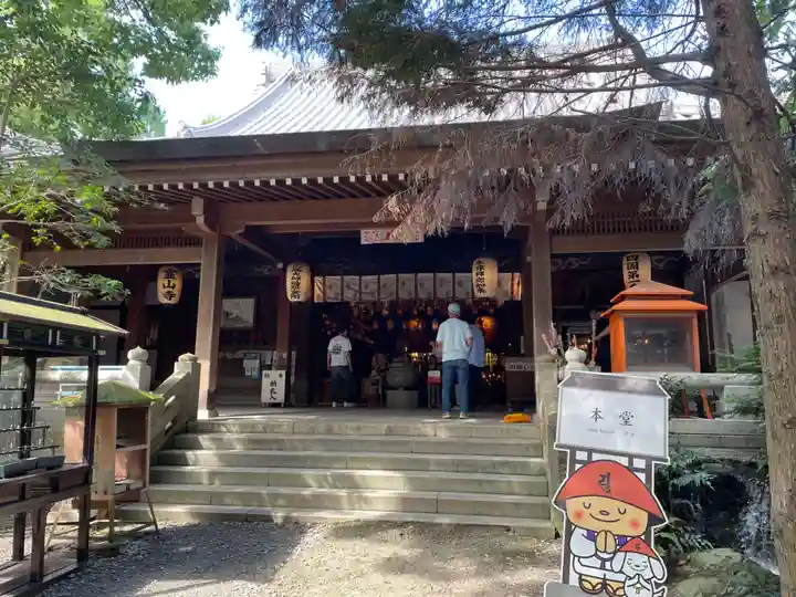 霊山寺の本殿・本堂