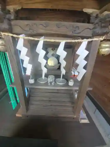 中島稲荷神社の本殿・本堂