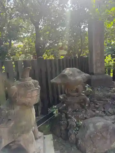 穴八幡宮の{uncategorized: "未分類", other: "その他", undefined: "問題あり", building: "その他建物", grave: "お墓", sacred_gate: "鳥居", guardian: "狛犬", statue: "像", buddha: "仏像", history: "歴史", nature: "自然", garden: "庭園", animal: "動物", pagoda: "塔", temizu: "手水舎", mountain_gate: "山門・神門", sanctuary: "本殿・本堂", subordinate: "末社・摂社", art: "芸術", scenery: "景色", jizo: "地蔵", ema: "絵馬", goshuin: "御朱印", omikuji: "おみくじ", items: "授与品その他", amulet: "お守り", goshuincho: "御朱印帳", eats: "食事", festival: "お祭り", votive_dance: "神楽", shichigosan: "七五三参", wedding: "結婚式", experience: "体験その他", initially: "初詣", around: "周辺", anti_infection: "感染症対策"}